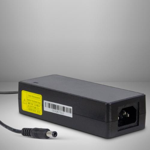INTER-TECH externí napájecí adaptér 90W, konektor C14 - AGEMcz